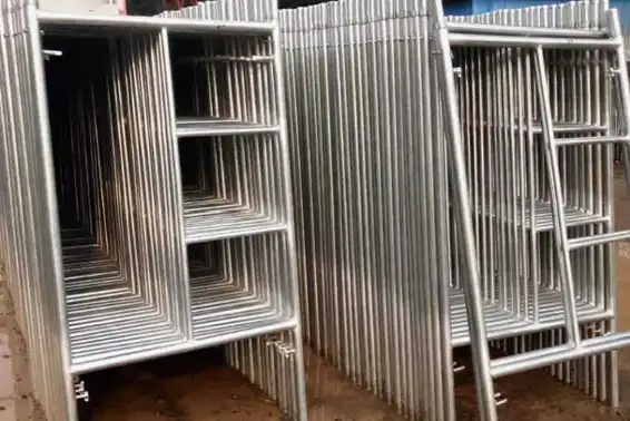 Top Benefits of Double Ladder Walk-Through Scaffolding for Large Projects
