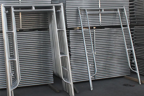Top Benefits of Double Ladder Walk-Through Scaffolding for Large Projects